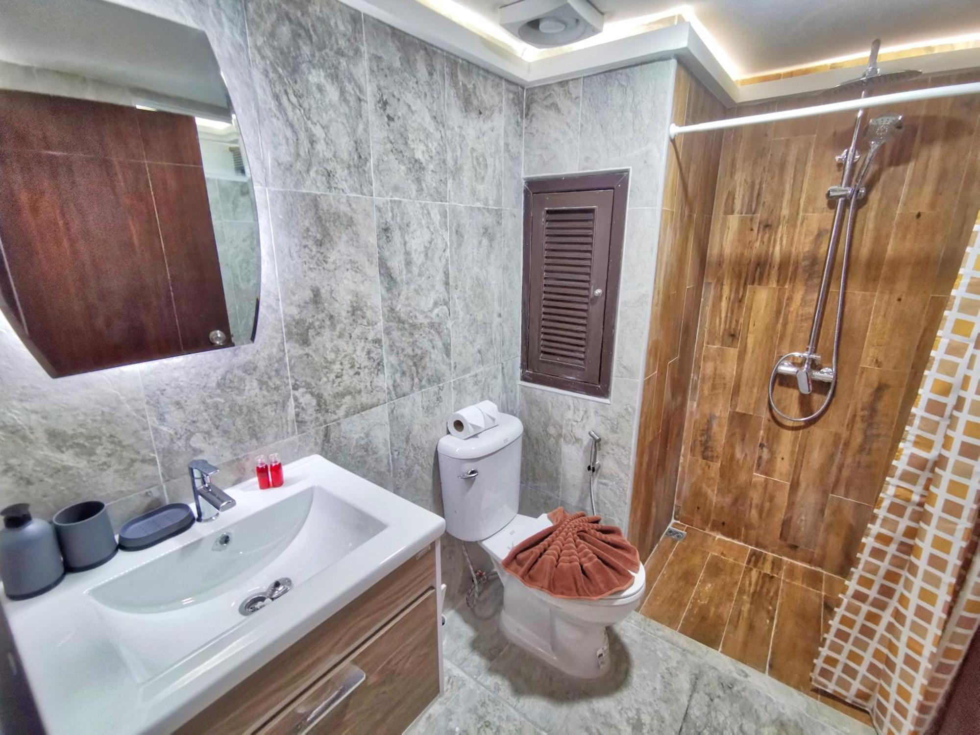 Hagone-Condotel Pattaya Esterno foto