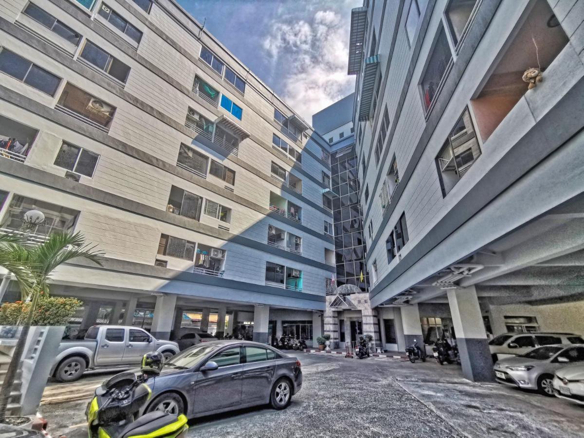 Hagone-Condotel Pattaya Esterno foto